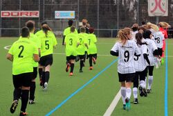 Gastspiel bei weiblicher Eintracht-U16 und Jahresausklang